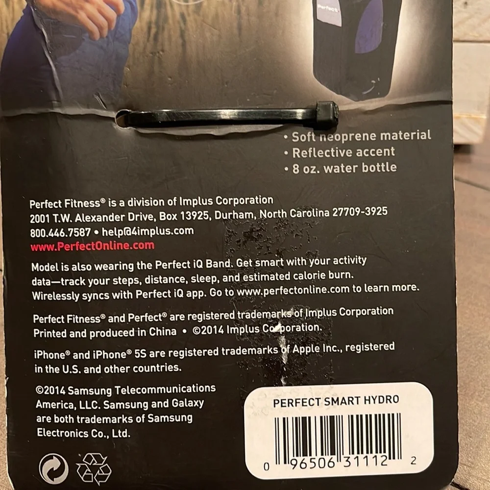 Perfect Smart Hydro Walk Run Phone Water Bottle Combo